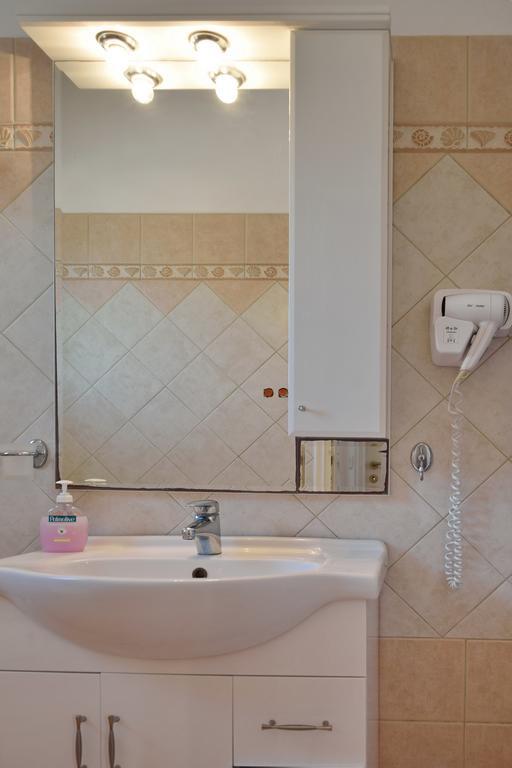 Grandes Apartments Kouremenos Palekastro Ngoại thất bức ảnh